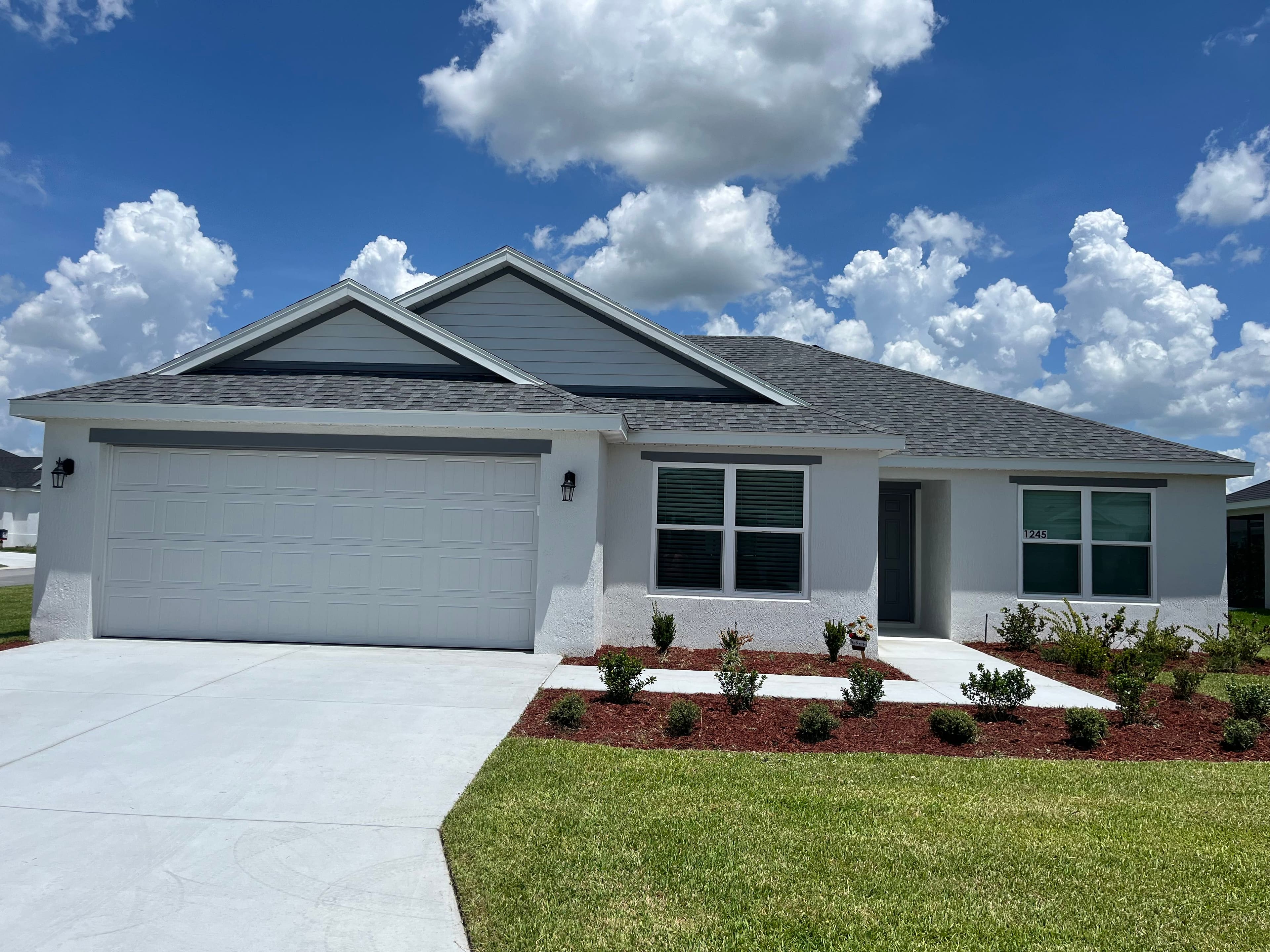 Beautiful, Spacious Home in Edenfield area of East Port.