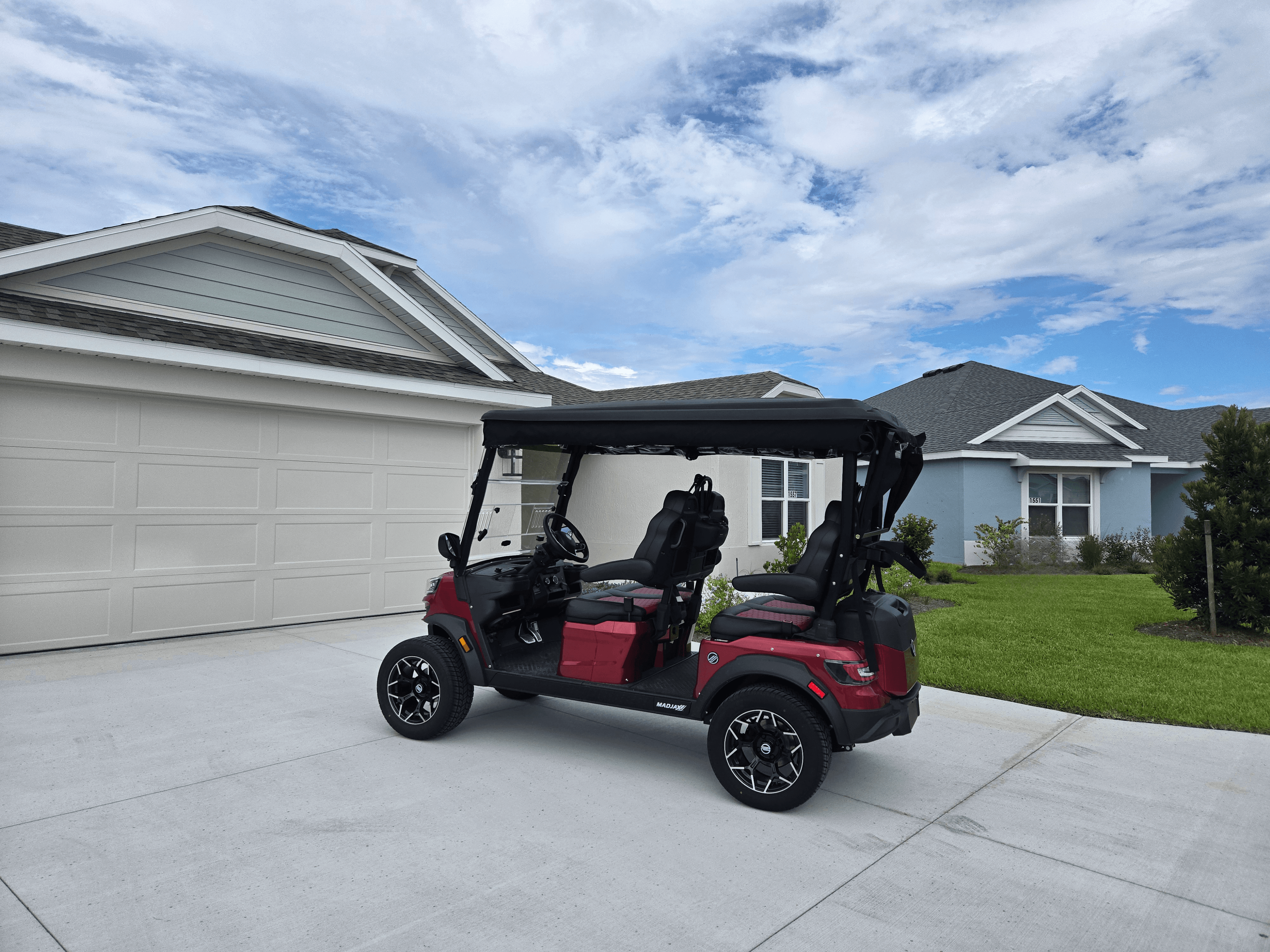 Golf View Pool Villa in LaGrange — Cart & 3-Car Garage